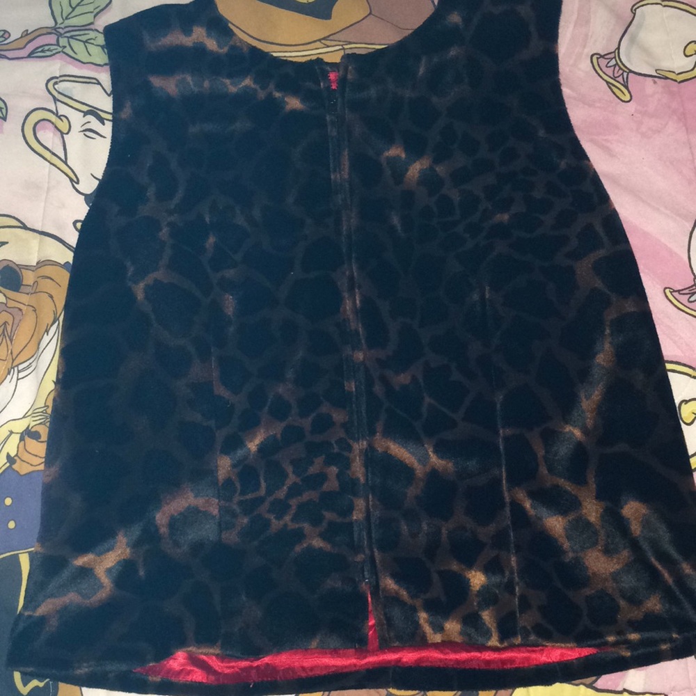 Cheetah zip up vest